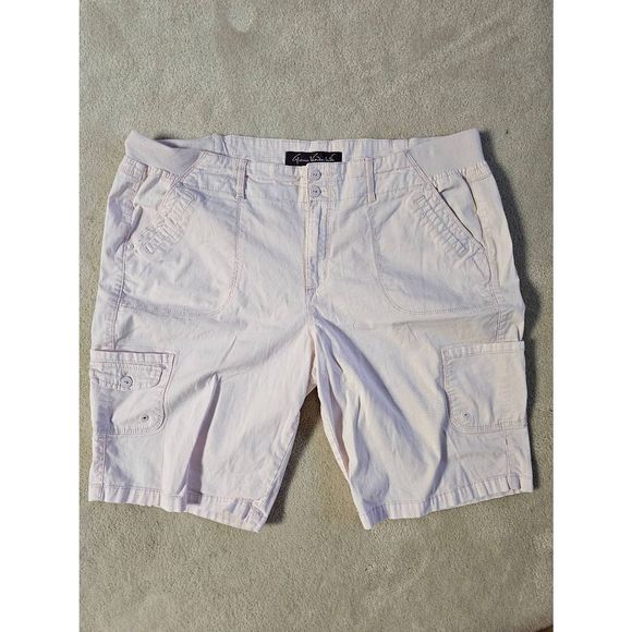 Gloria Vanderbilt Pants - 112 Gloria Vanderbilt Women's cargo shorts, sz 16